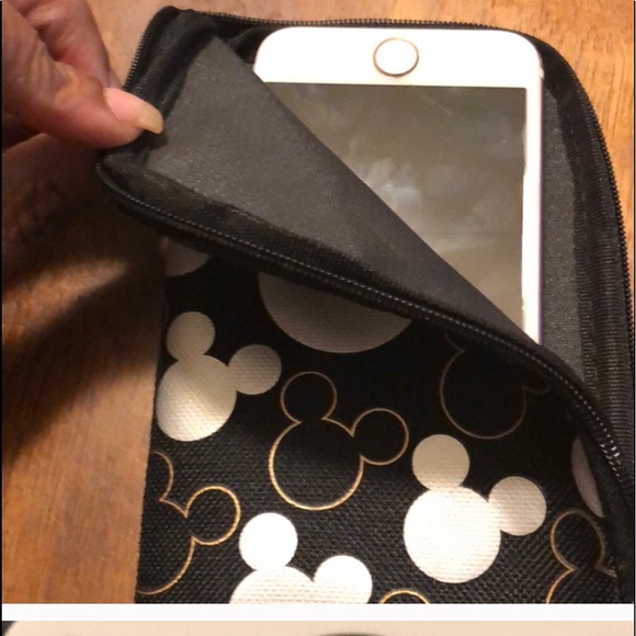 🦋🦋Mickey Mouse Lanyard withCellphone Case/Coin Purse - Picture 3 of 6